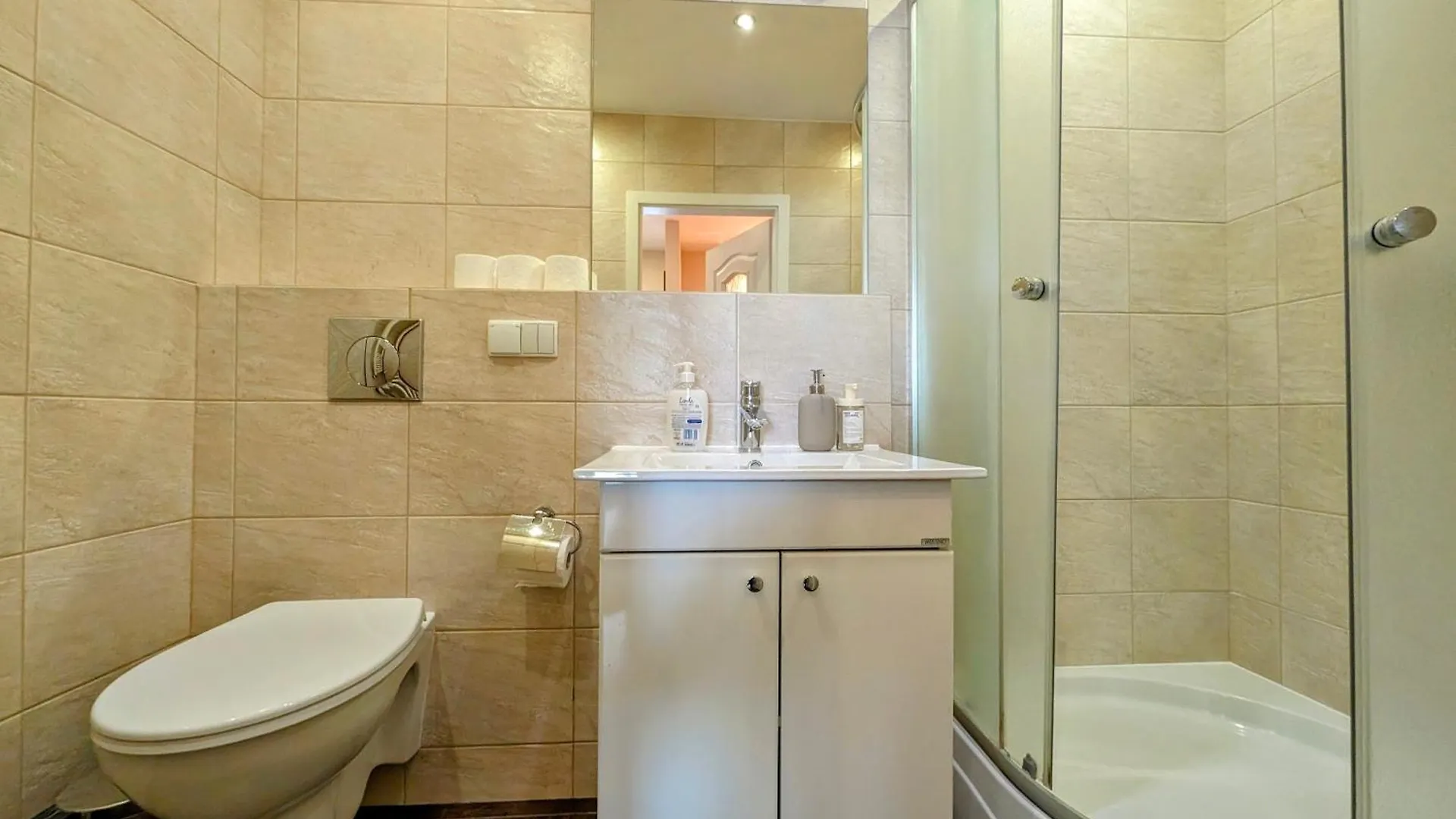 Apartment Kazimierza Wielkiego 87 By Homeprime Krakow